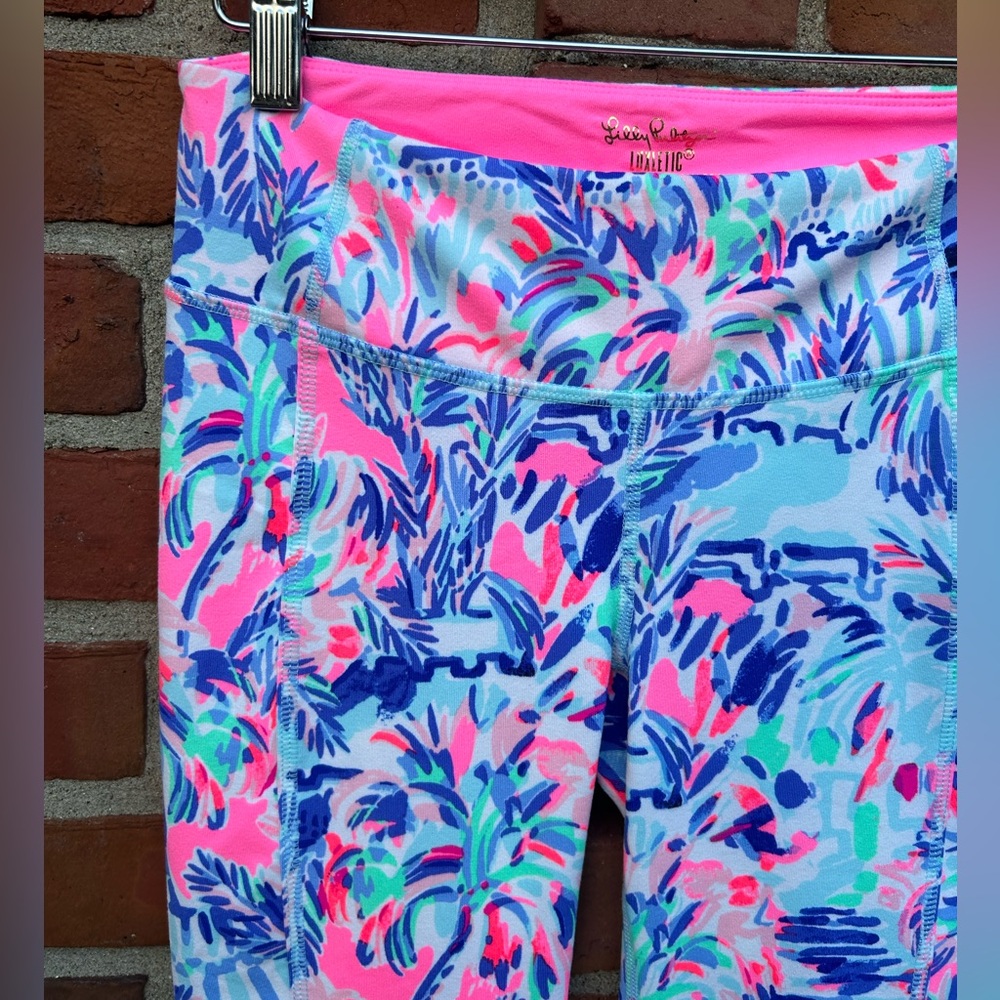 Lilly Pulitzer Luxletic Cropped Weekender Leggings Cabana Cocktail - Picture 4 of 7